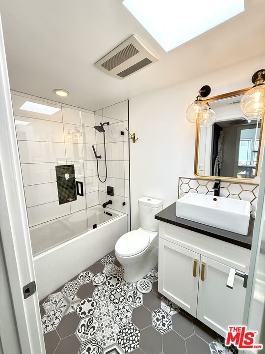 4305 Alla Rd Unit: 8