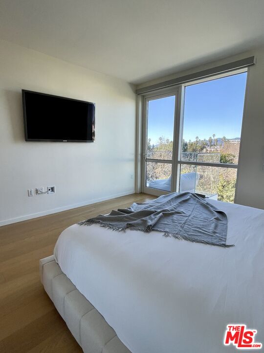 1705 Ocean Unit: 412