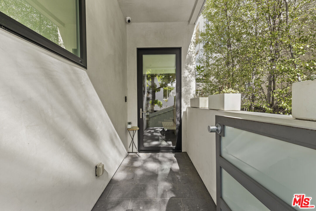 732 Huntley Dr Unit: A