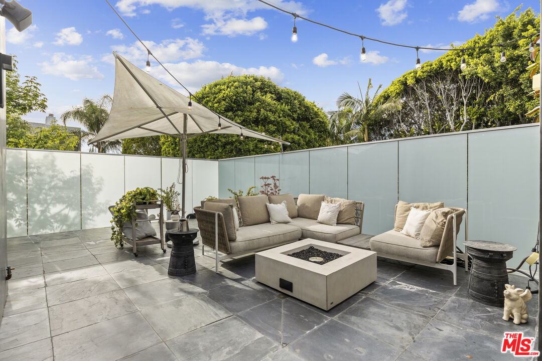 732 Huntley Dr Unit: A