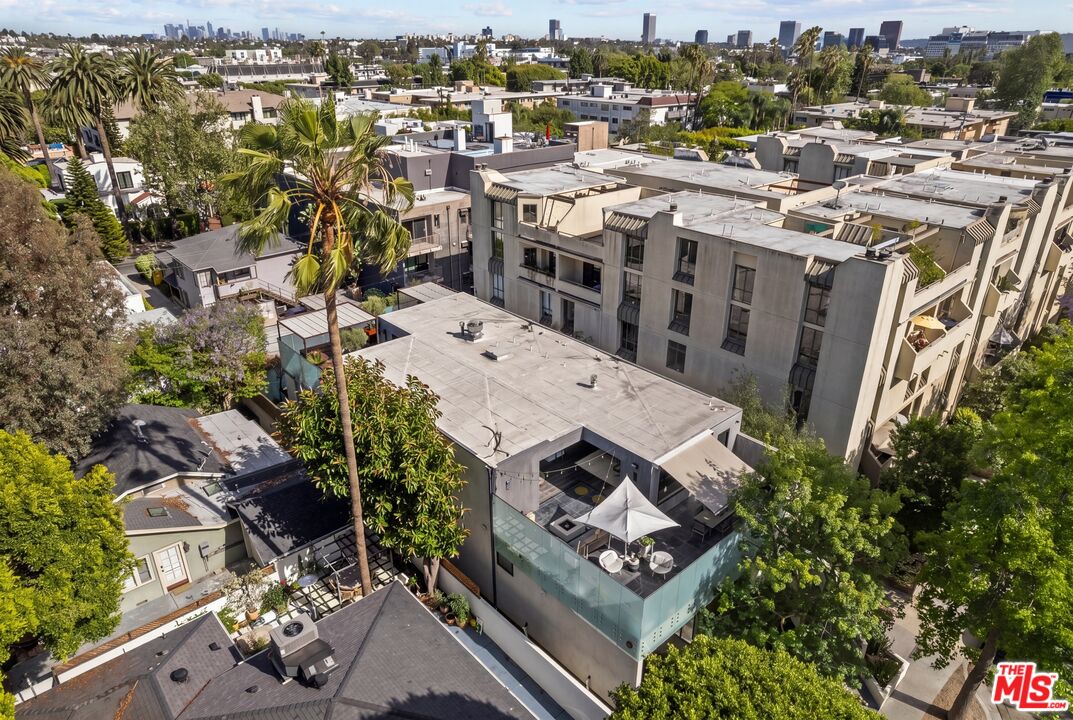 732 Huntley Dr Unit: A