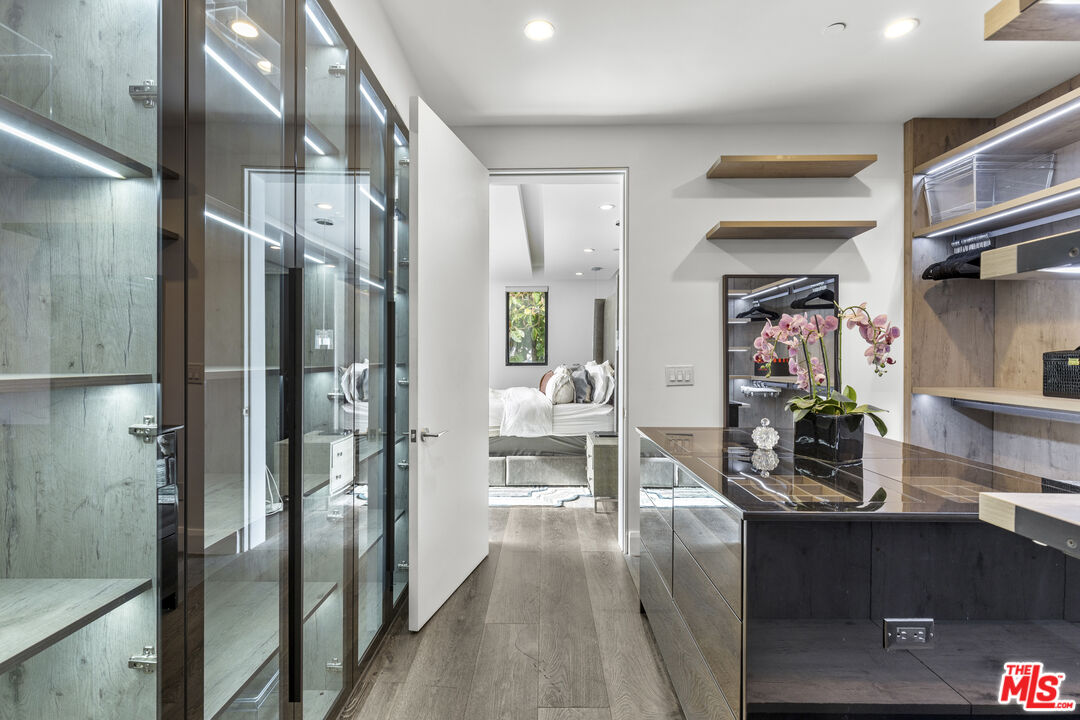 732 Huntley Dr Unit: A