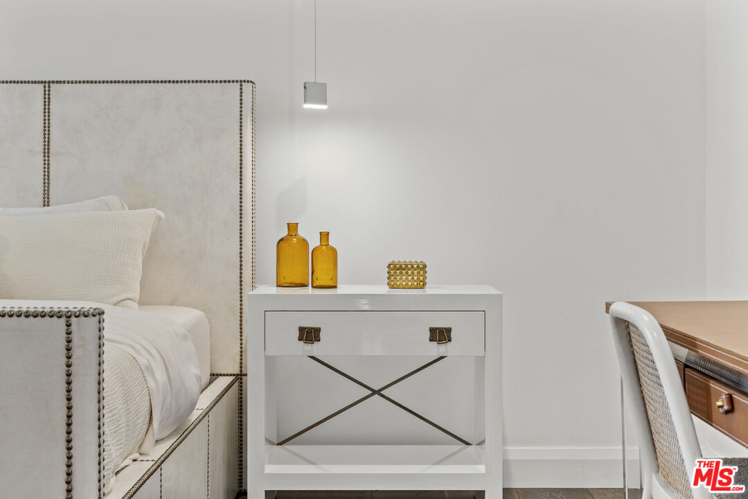 732 Huntley Dr Unit: A