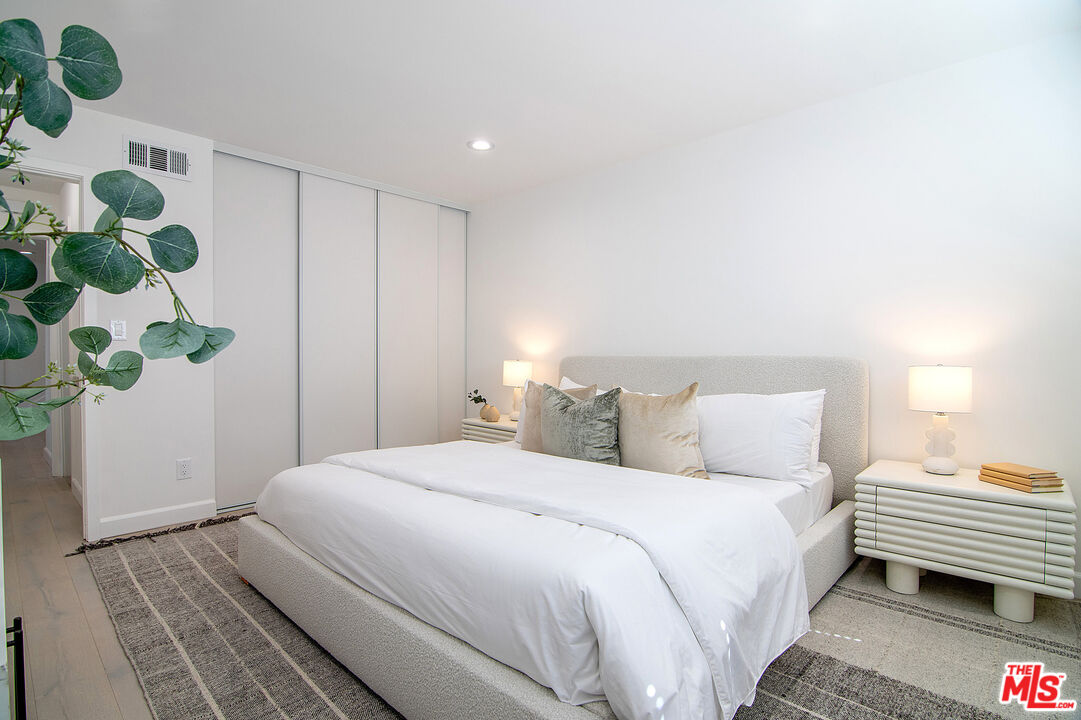 843 4th St Unit: 103