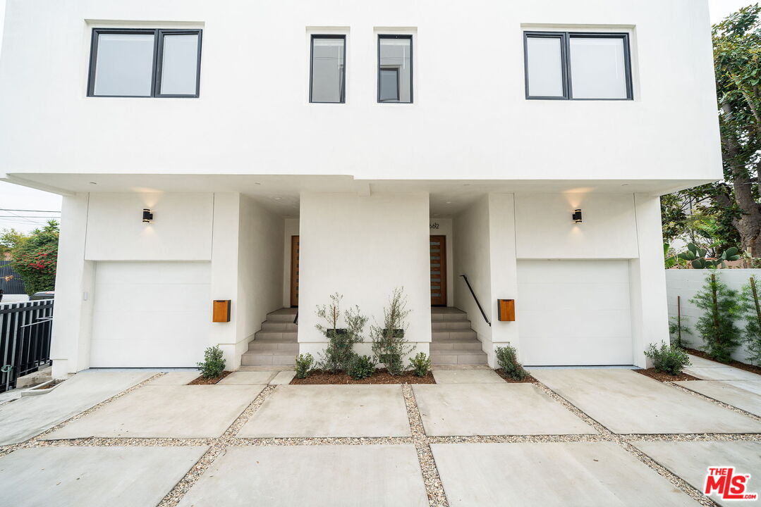 1800 S Highland Ave
