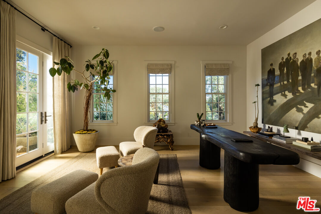 664 Elkins Rd