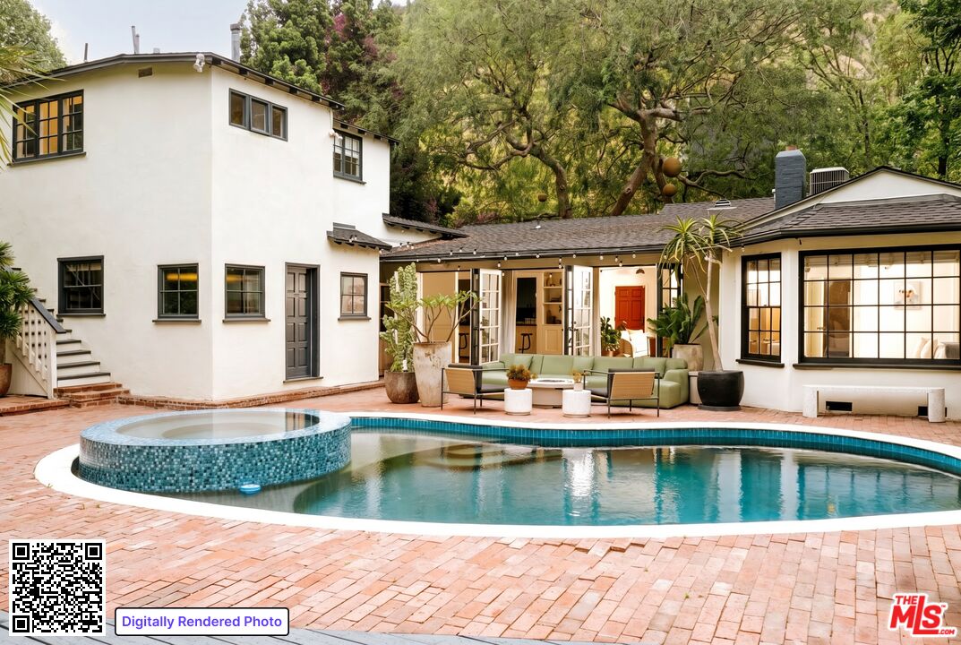 2015 Nichols Canyon Rd