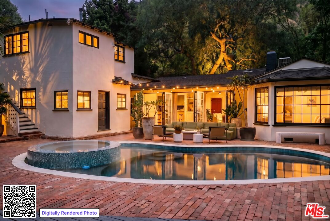 2015 Nichols Canyon Rd