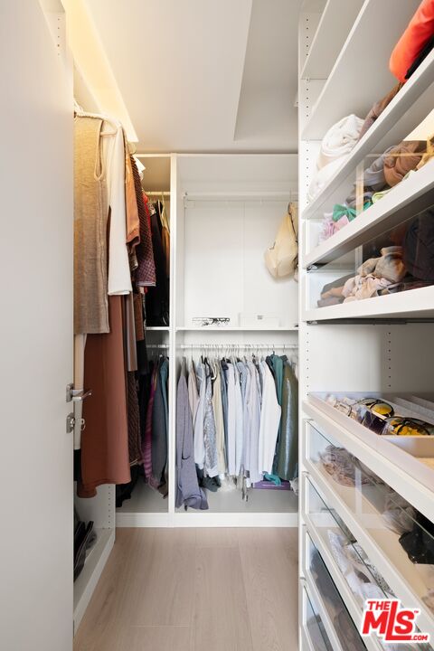 2222 Avenue Of The Stars Unit: 704