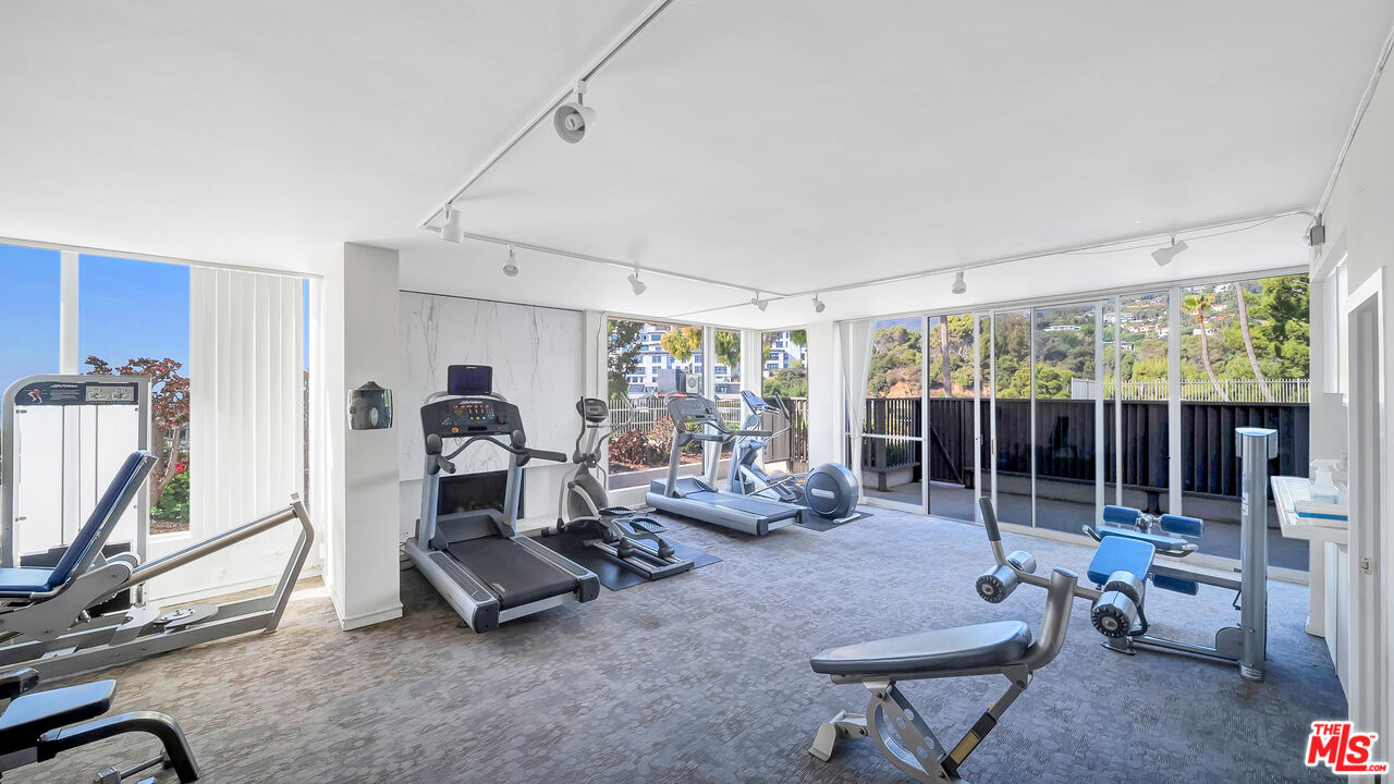 17350 W Sunset Blvd Unit: 605