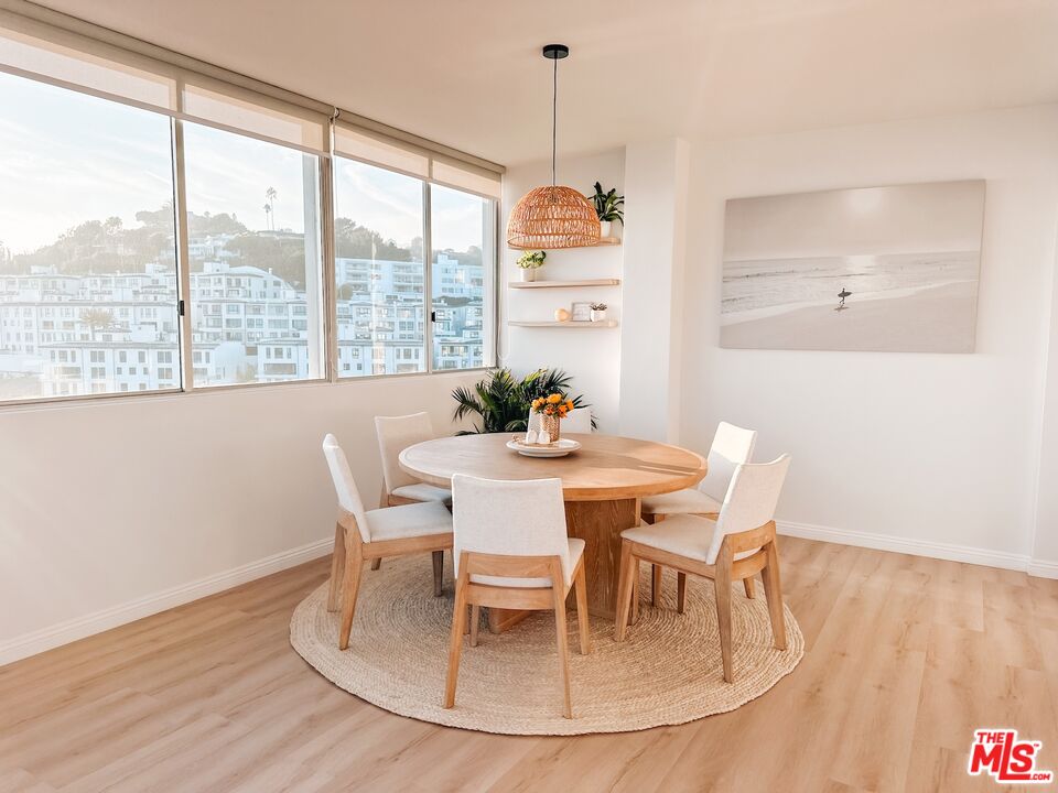 17350 W Sunset Blvd Unit: 605