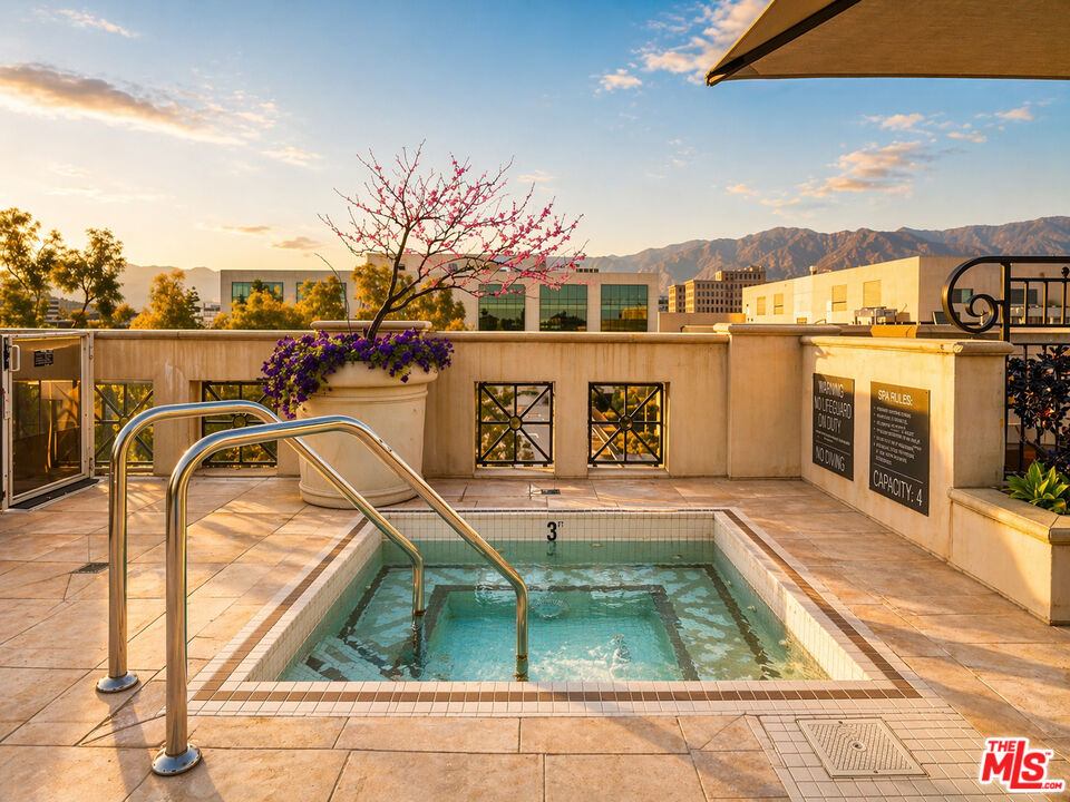 155 Cordova St Unit: 501