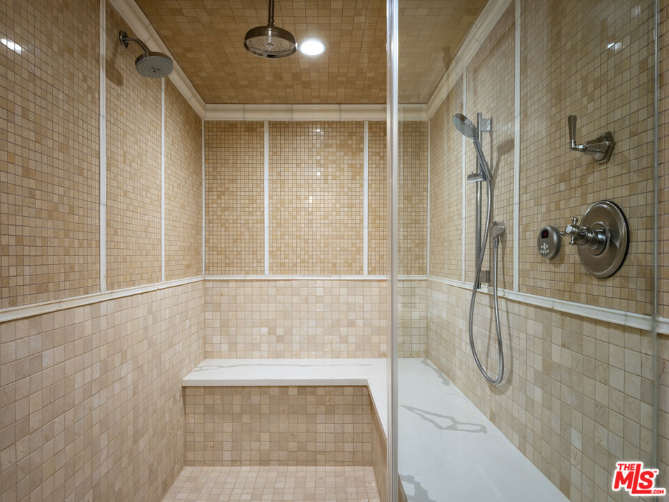 155 Cordova St Unit: 501
