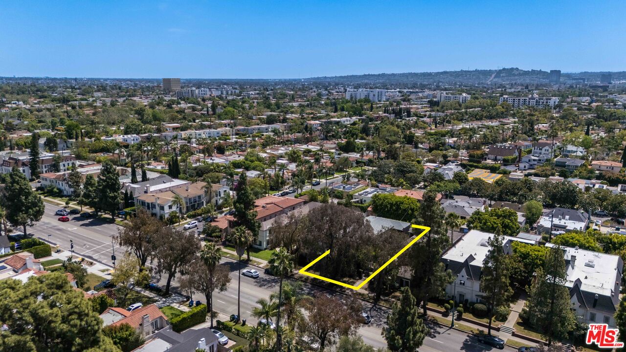 6512 W Olympic Blvd