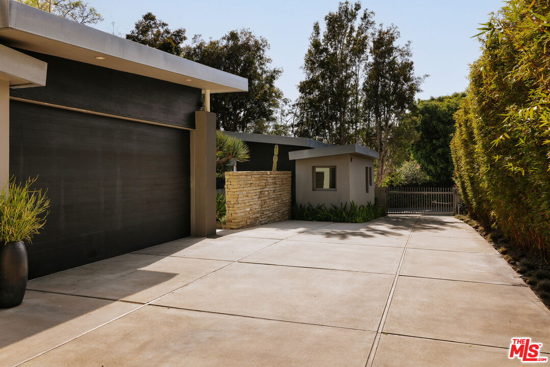 43 Haldeman Rd