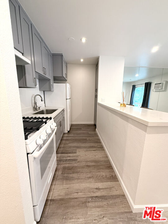 1222 Olive Dr Unit: 105