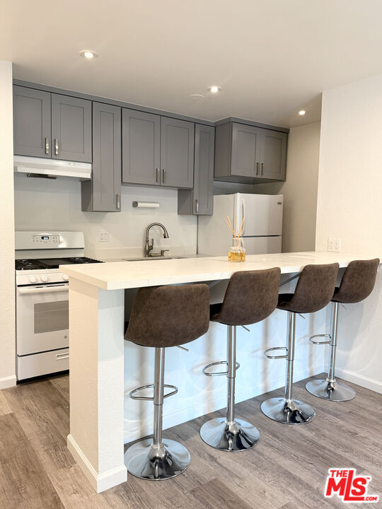 1222 Olive Dr Unit: 105