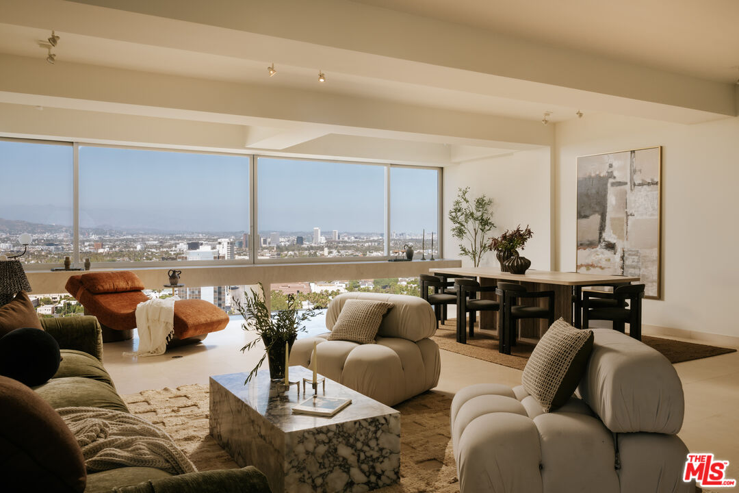 2222 Avenue Of The Stars Unit: 1404