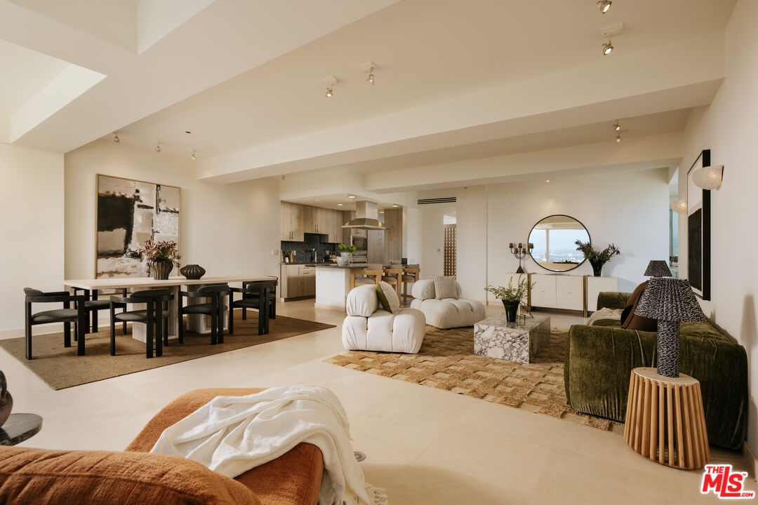 2222 Avenue Of The Stars Unit: 1404
