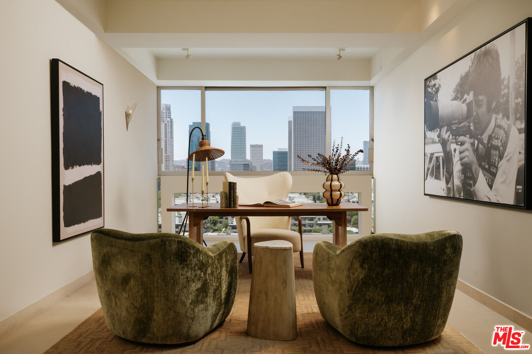 2222 Avenue Of The Stars Unit: 1404