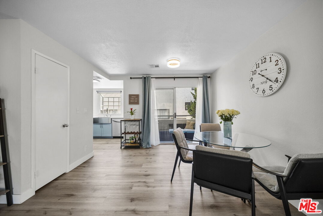 7658 Topanga Canyon Blvd Unit: 113