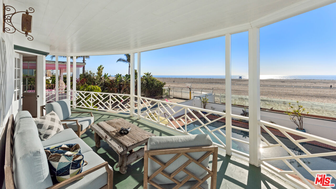 605 N Palisades Beach Rd