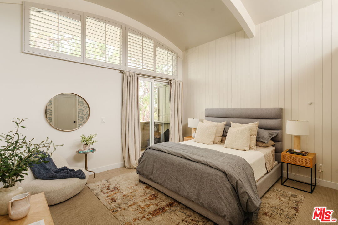 13210 Fiji Way Unit: M