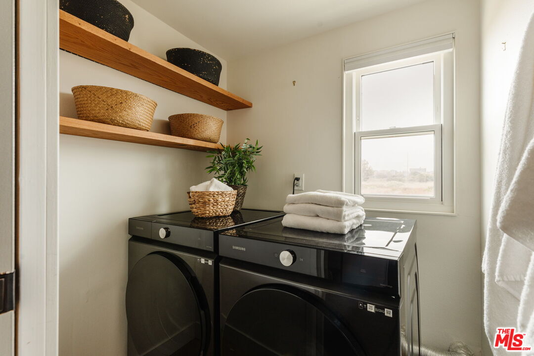 13210 Fiji Way Unit: M
