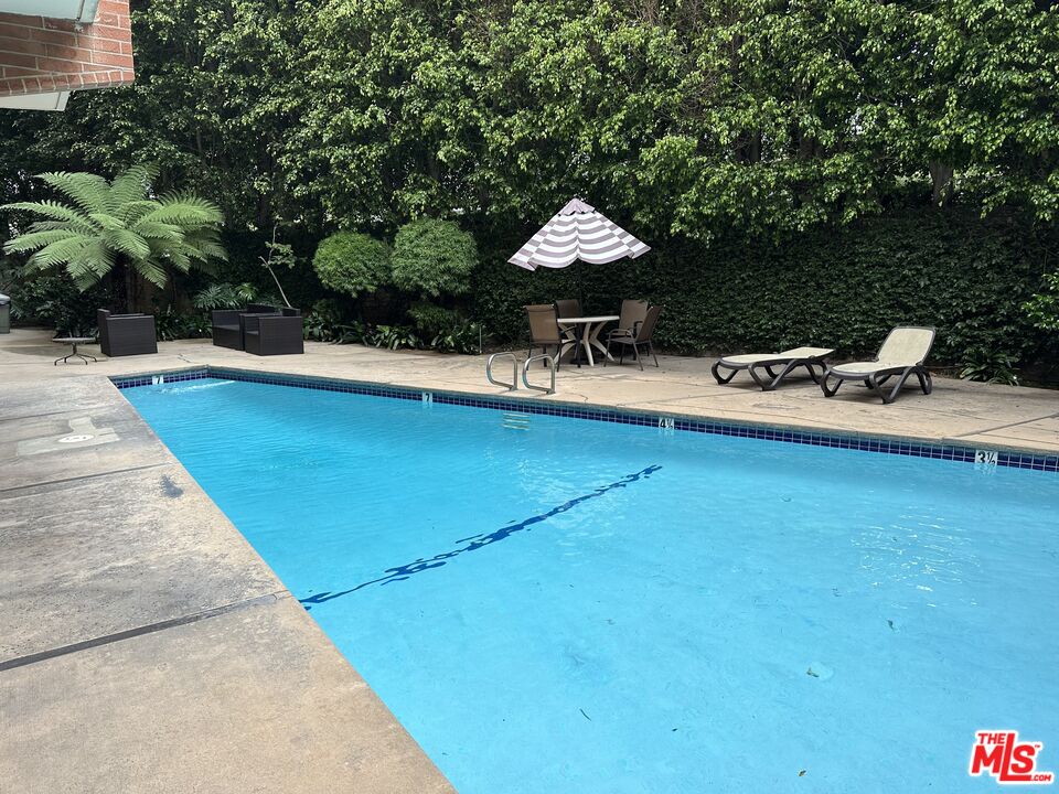11750 W Sunset Blvd Unit: 221