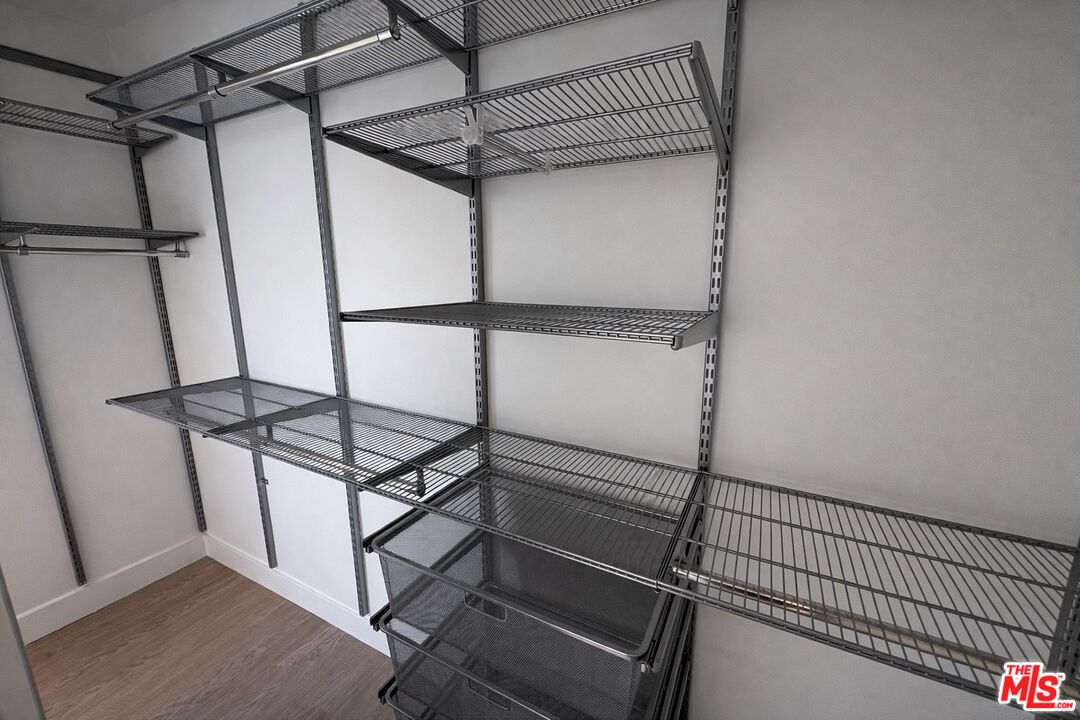 1433 Euclid St Unit: 5