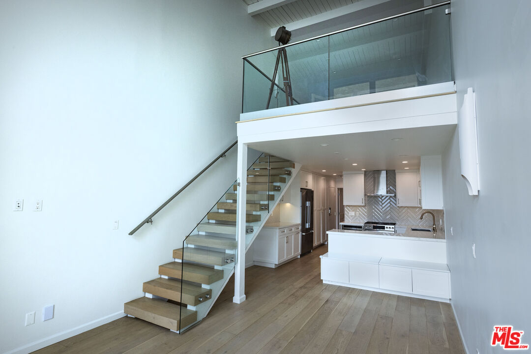 22 Navy St Unit: 306