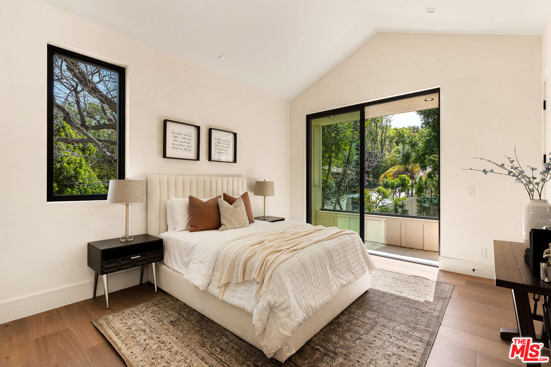 18100 Karen Dr