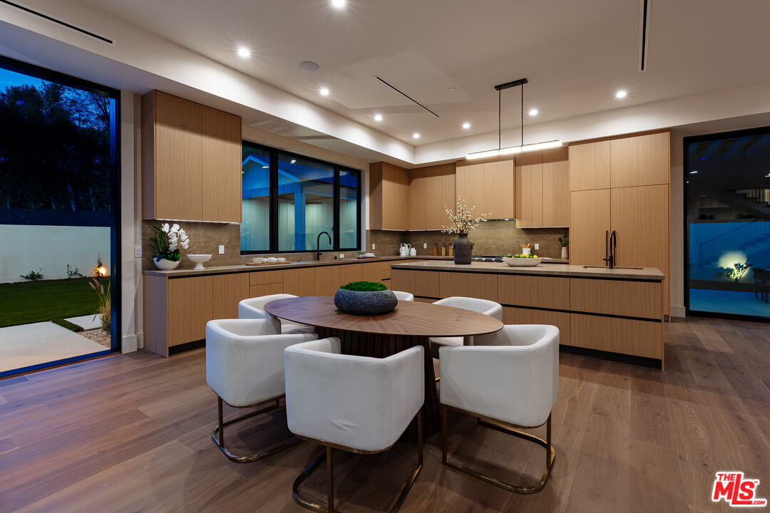 18100 Karen Dr