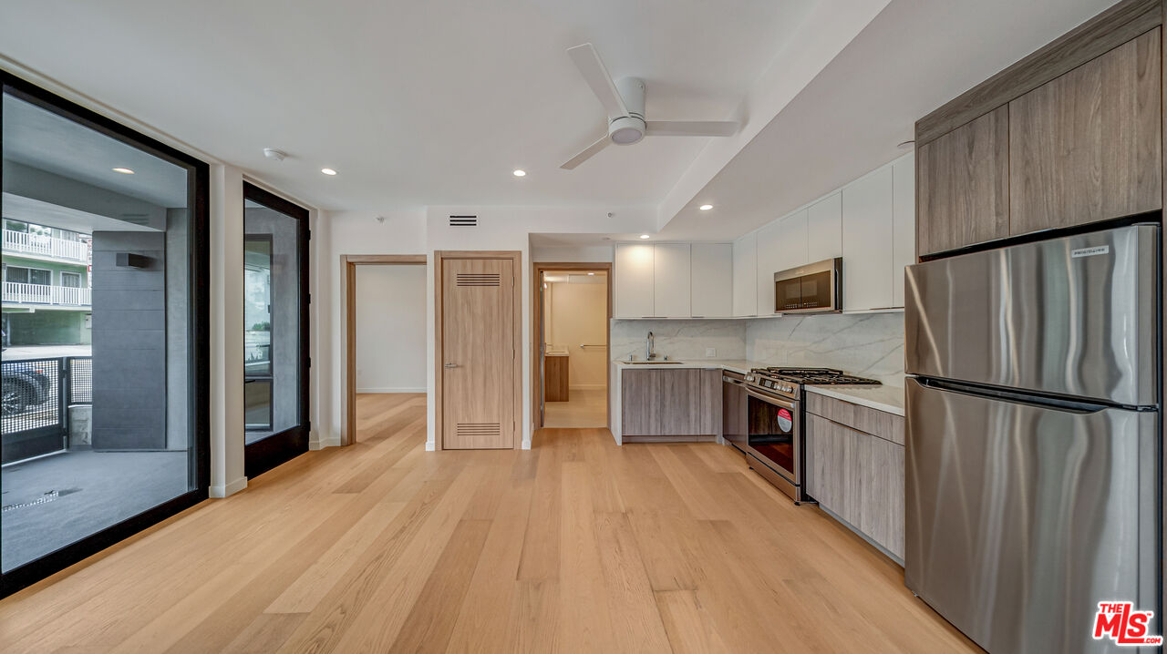 1257 N Detroit St Unit: 103