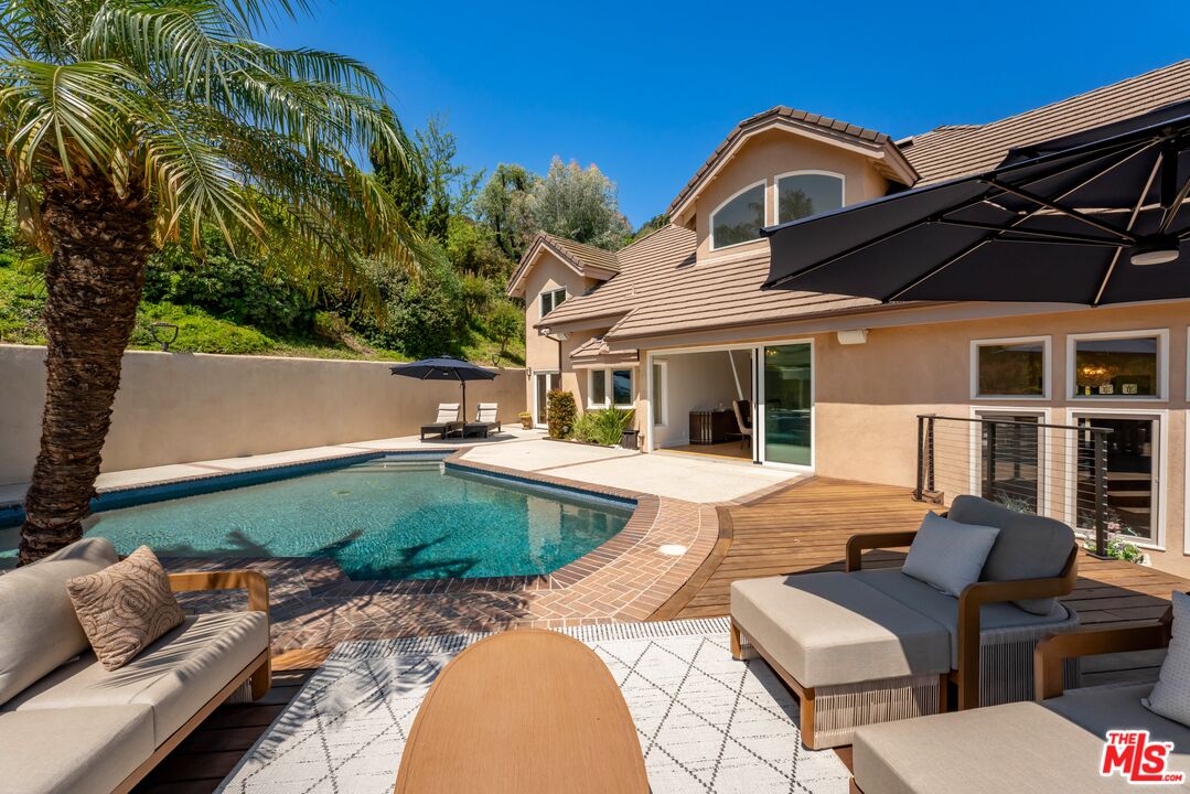 1432 Rutherford Dr