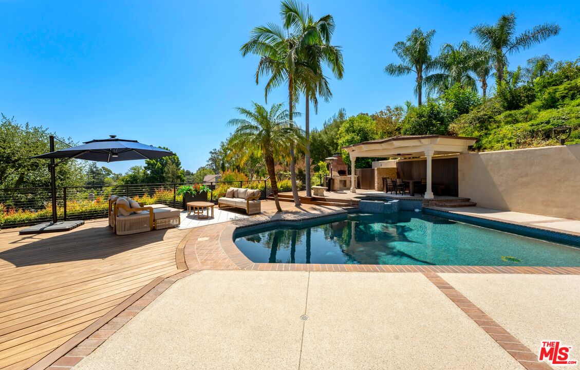 1432 Rutherford Dr
