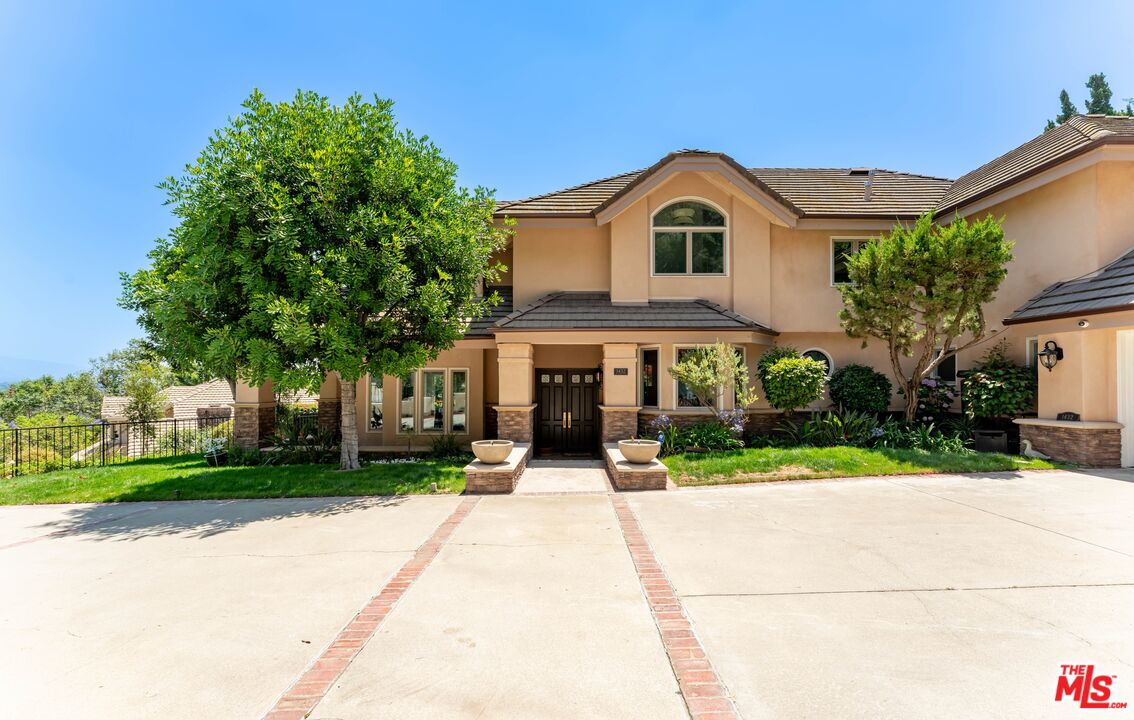 1432 Rutherford Dr