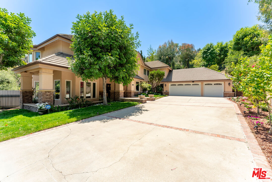 1432 Rutherford Dr