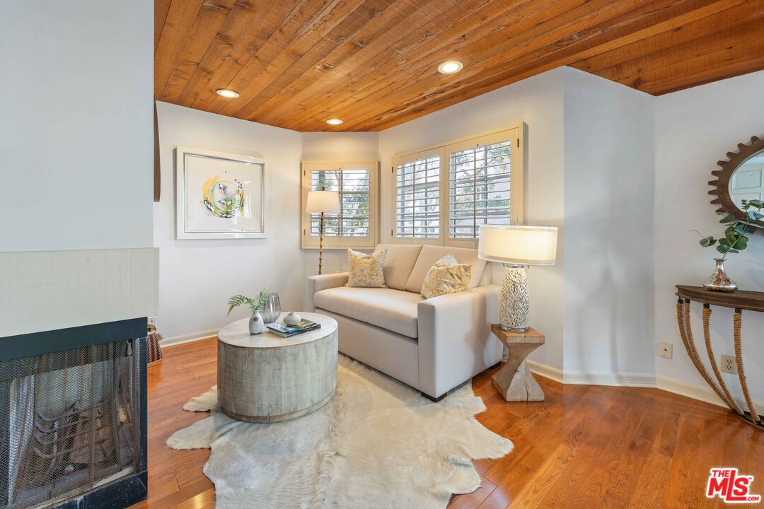 134 Roma Ct