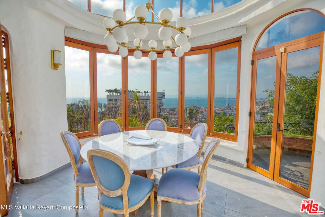 600 Aguacate Unit: Puerto Val