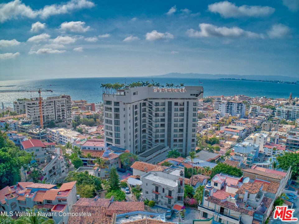 600 Aguacate Unit: Puerto Val