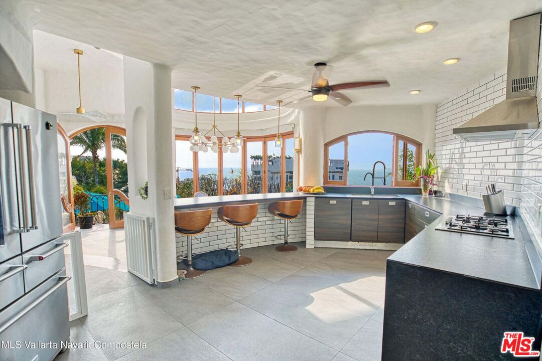 600 Aguacate Unit: Puerto Val