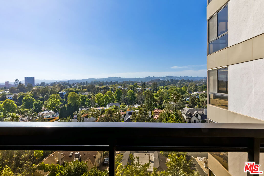 10445 Wilshire Blvd Unit: 905