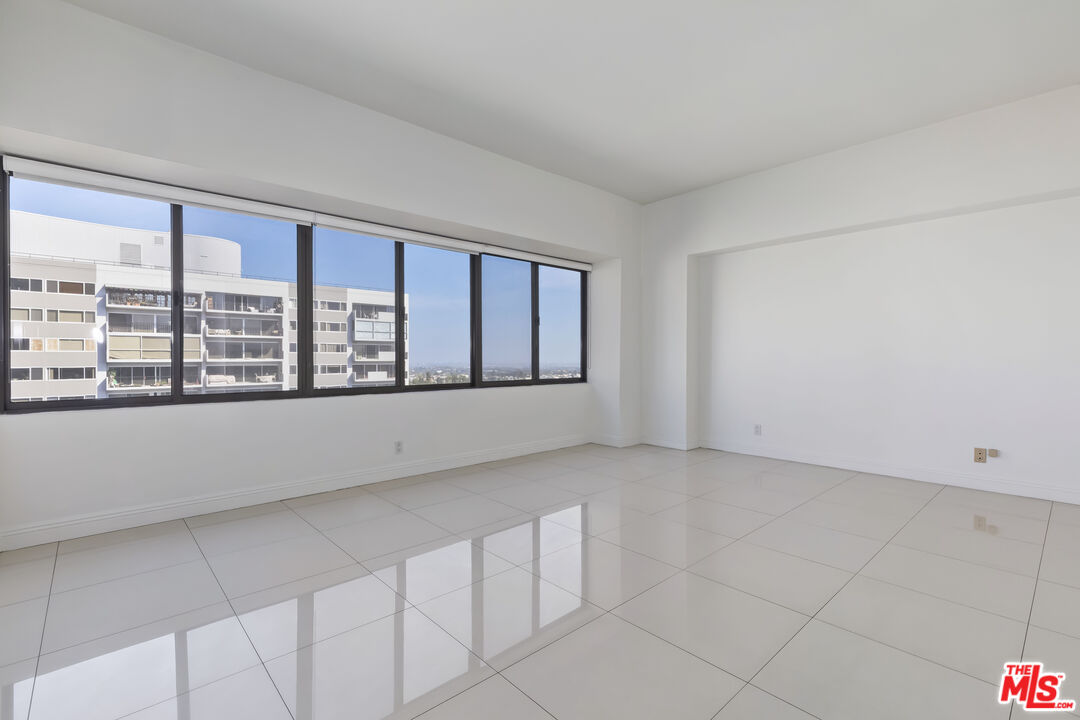 10445 Wilshire Blvd Unit: 905
