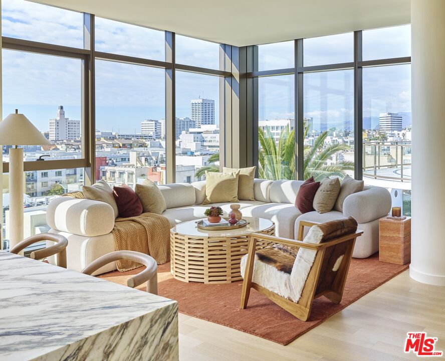 700 Broadway Unit: PH 722