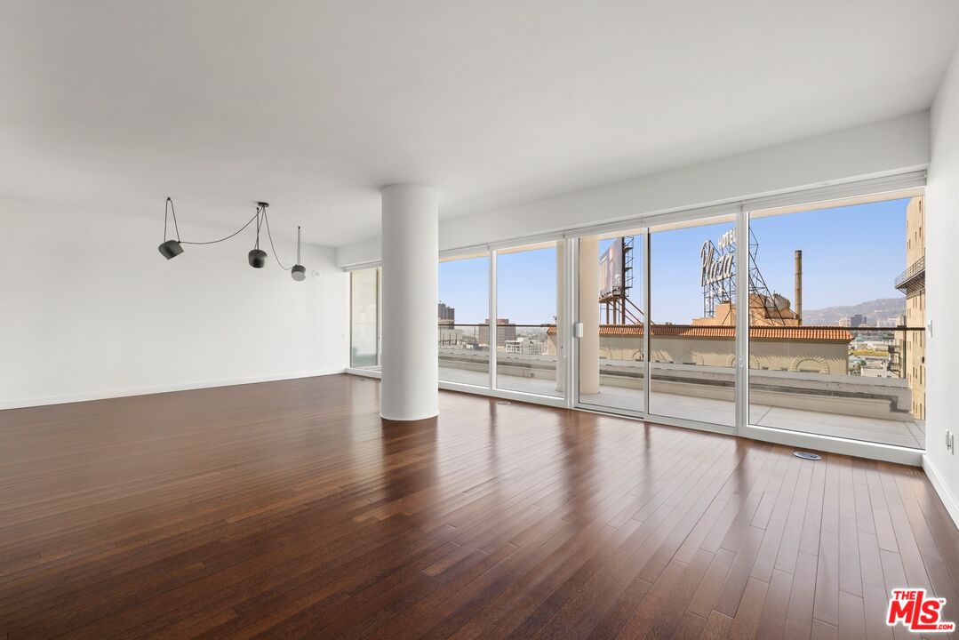 6250 Hollywood Blvd Unit: 12I