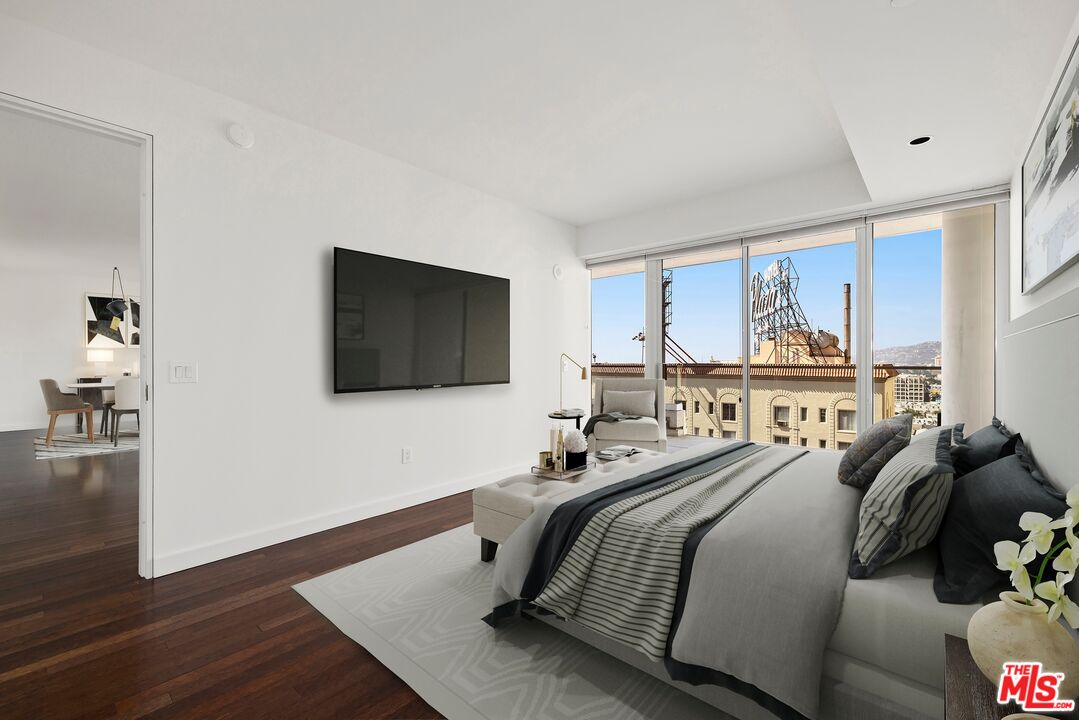 6250 Hollywood Blvd Unit: 12I