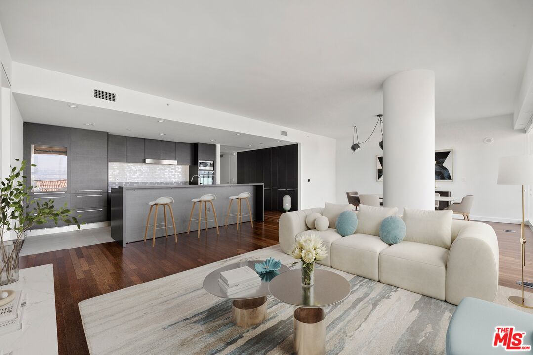 6250 Hollywood Blvd Unit: 12I