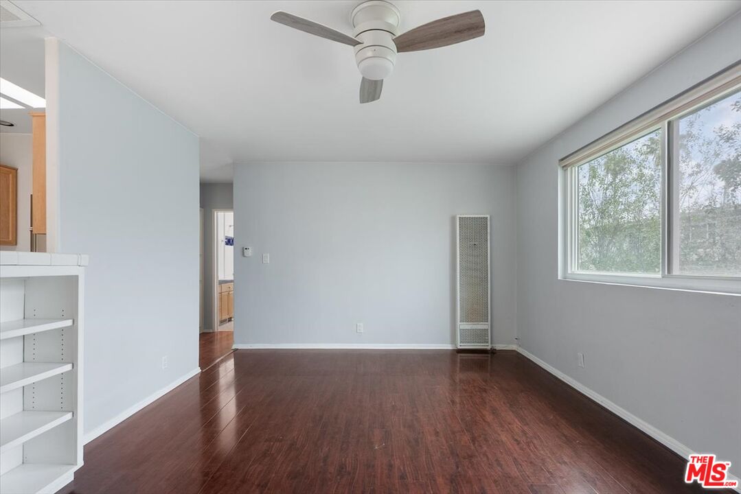 828 5th St Unit: 10