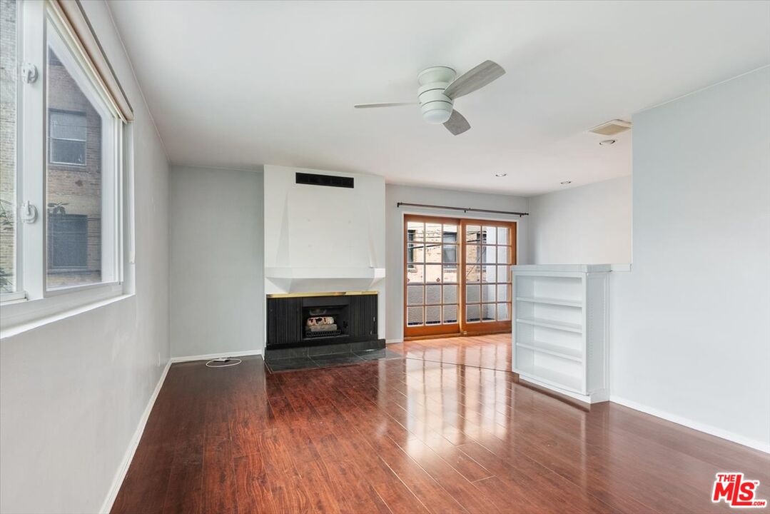 828 5th St Unit: 10